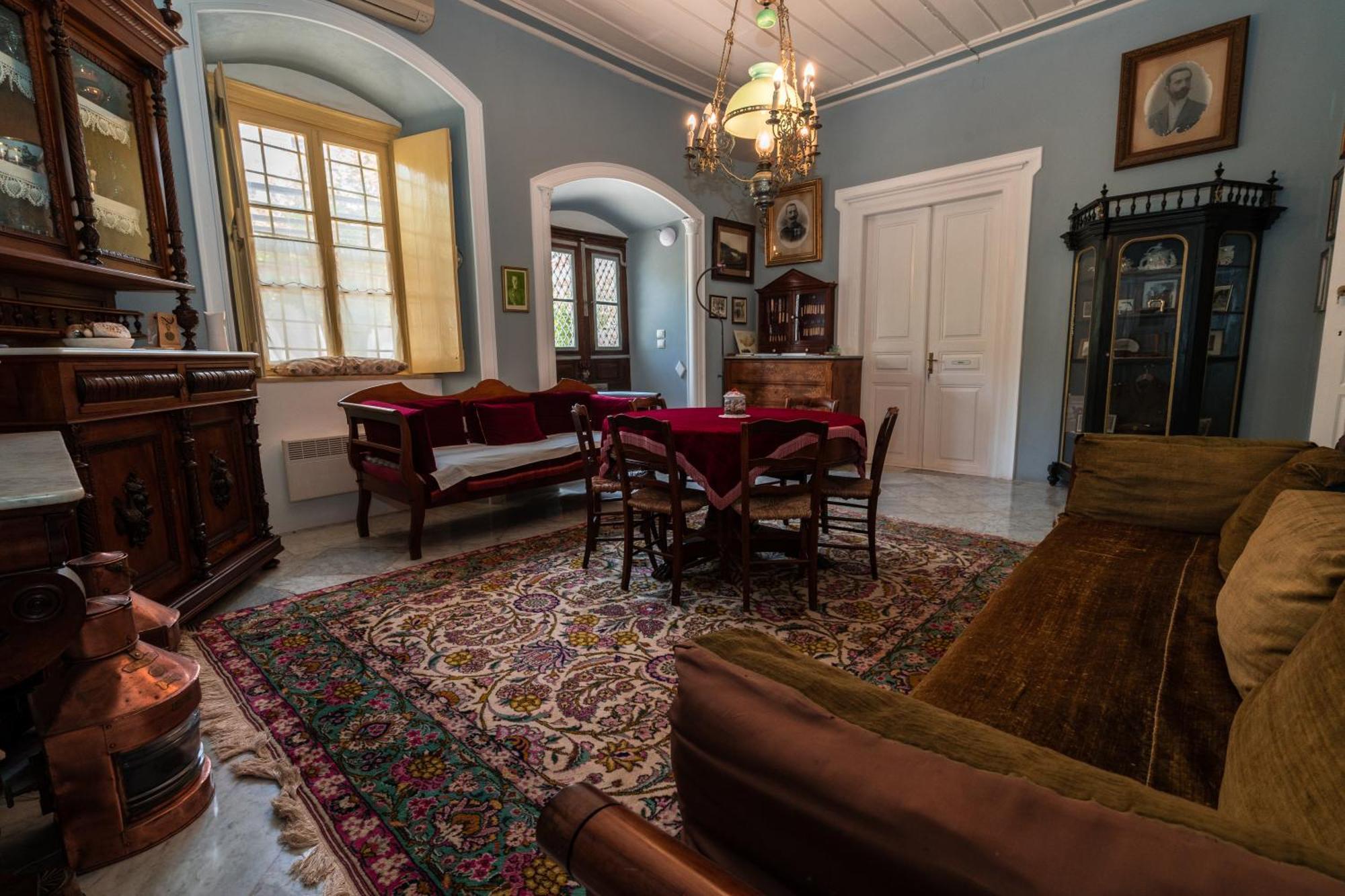 Rafalias Mansion Ύδρα Εξωτερικό φωτογραφία