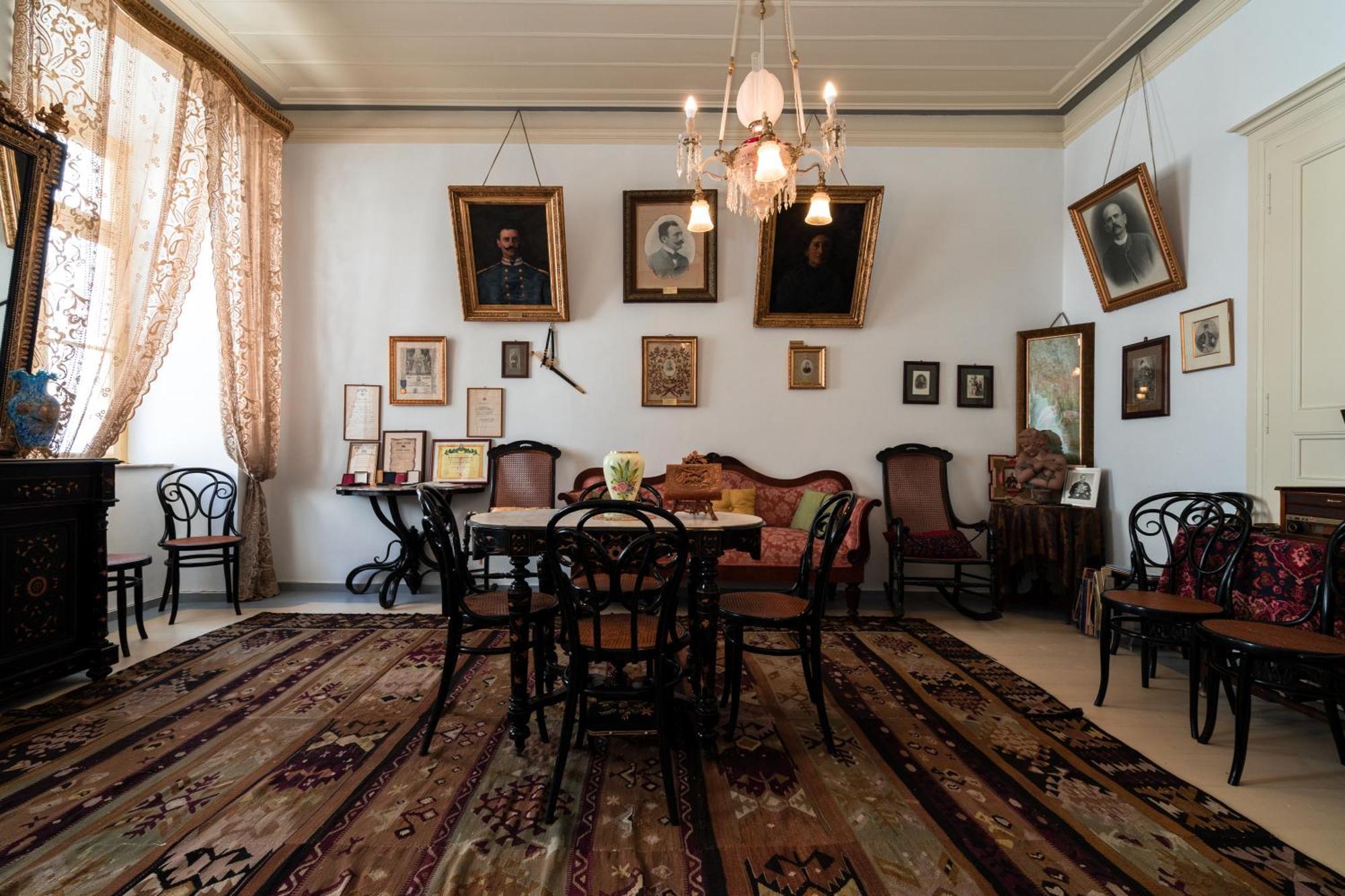 Rafalias Mansion Ύδρα Εξωτερικό φωτογραφία